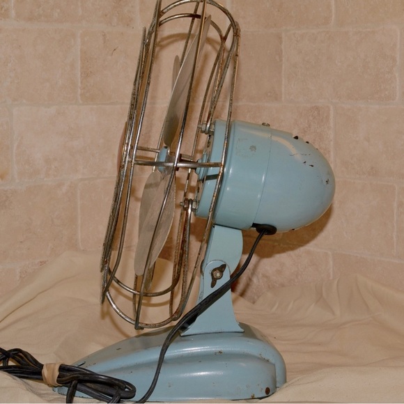 Vintage Zero by McGraw Desk Fan 1260R WORKS GREAT! - Picture 4 of 5